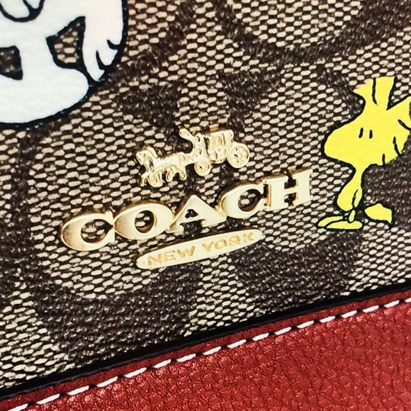 Coach Brown and Red Snoopy Shoulder Bag - Picture 6 of 12